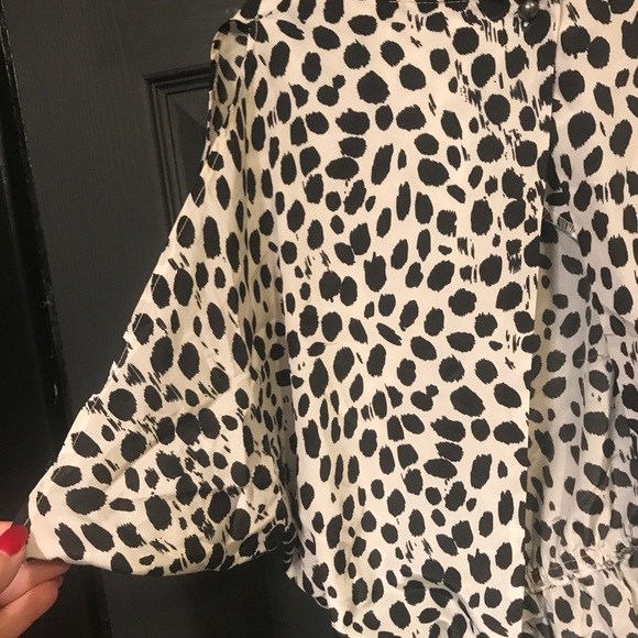 Akira Cheetah peplum top - Picture 4 of 5